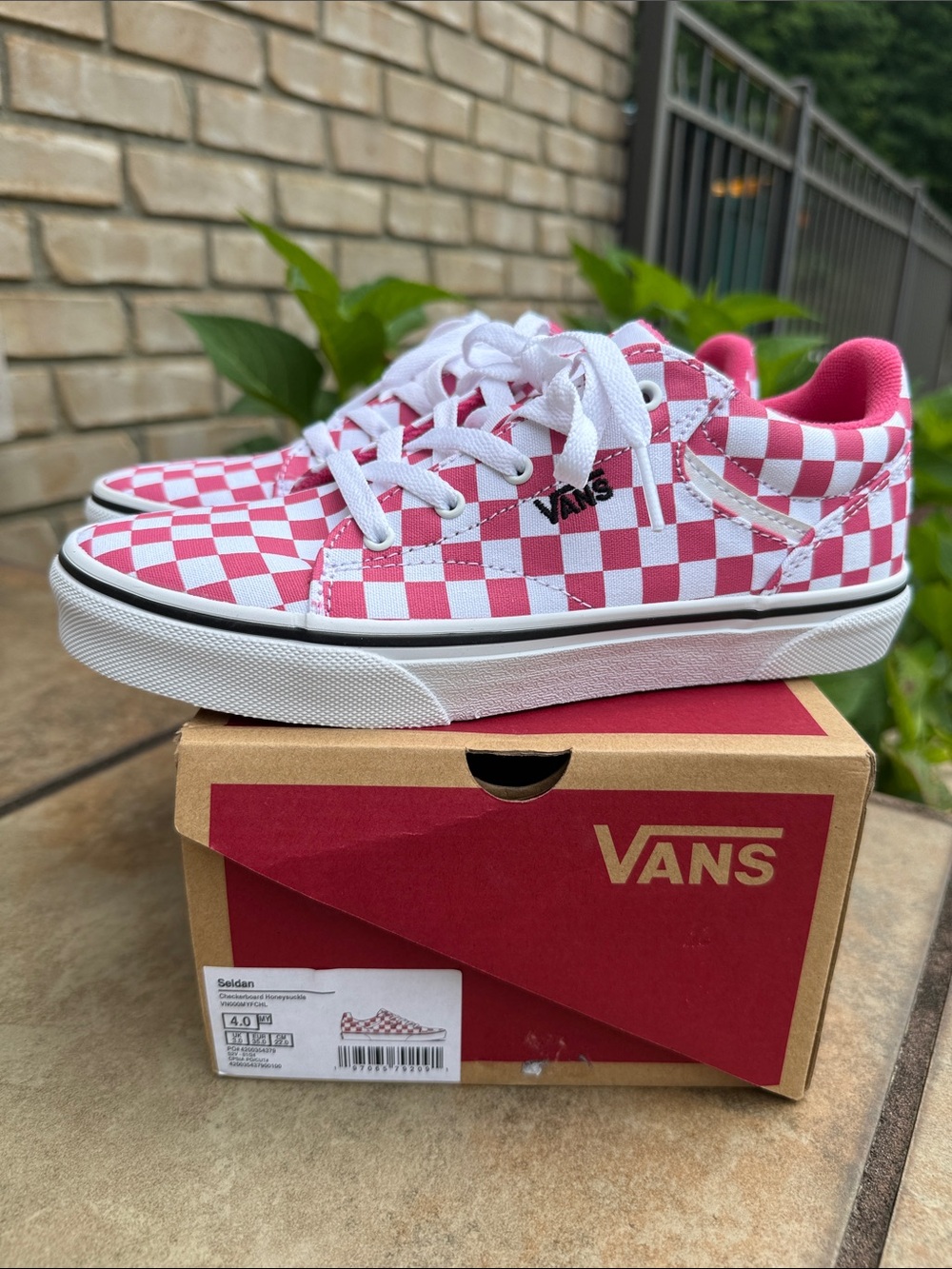 NIB Vans Seldan Checkerboard Honeysuckle Pink Sneakers Sz 4 NEW Skate Shoe KIDS